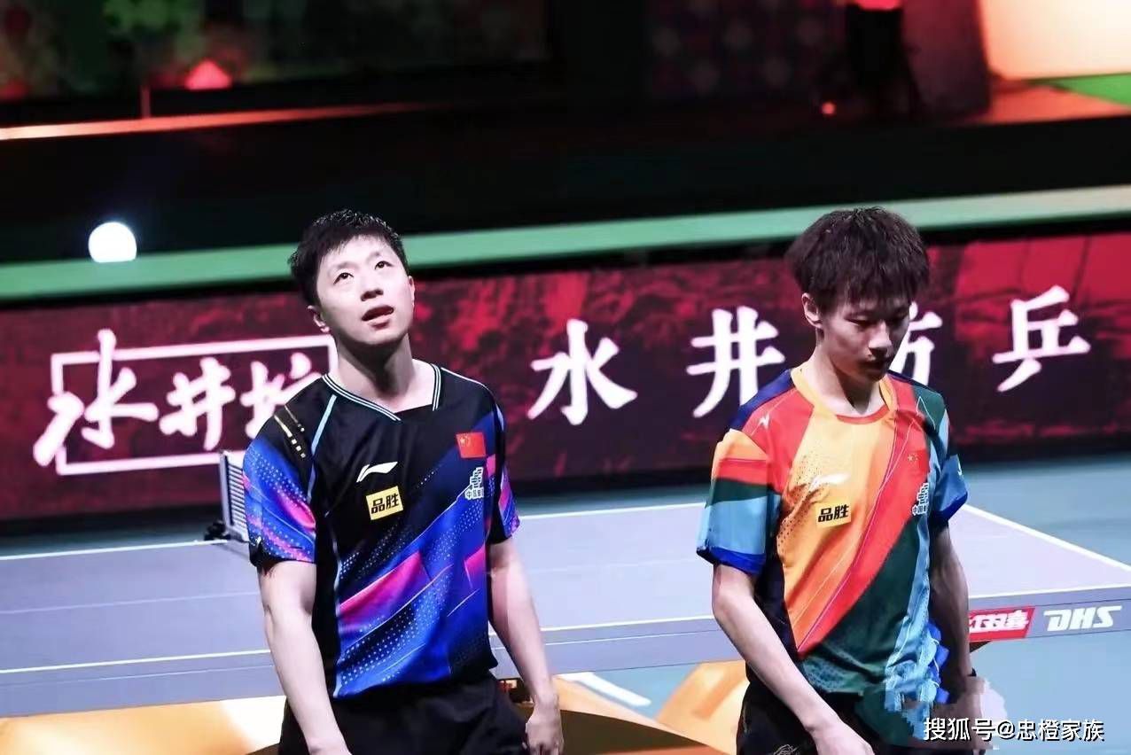 国家行动银幕罕见 一身正气扫出朗朗乾坤国家一级演员、中国戏剧梅花奖、中国文华表演奖获得者曾小敏（饰演白素贞）国漫《姜子牙》与电影《哪吒之魔童降世》发布联动短片，两位;国漫神仙惊喜同框，令网友直呼;活久见！短片中，姜子牙化身;强迫症帅大叔，与魔童哪吒展开了一场颇具喜感的年夜饭;拉锯战，;笑果十足，展示出影片适宜新春阖家观看的特质
